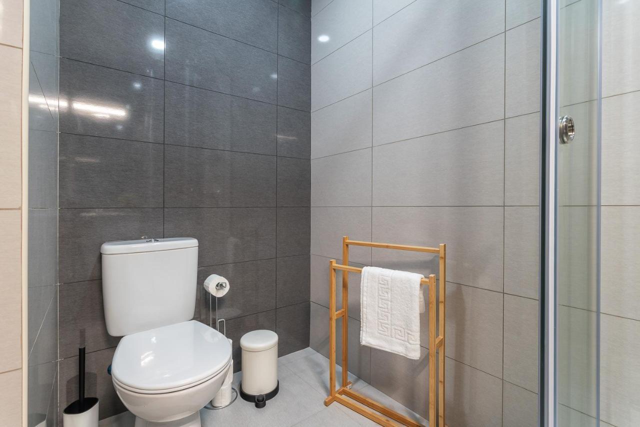 Hostwise - Spacious & Sunny Flat - Loulé Buitenkant foto