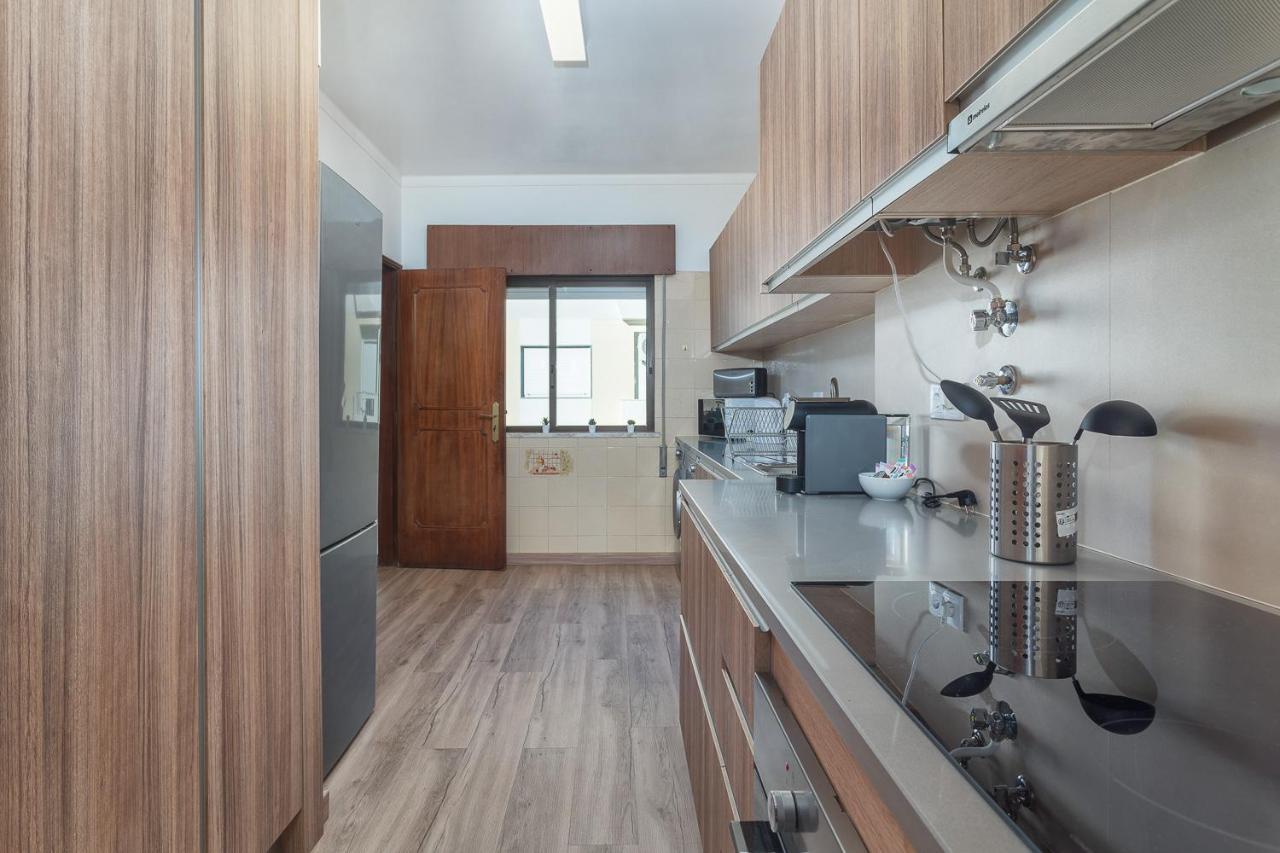Hostwise - Spacious & Sunny Flat - Loulé Buitenkant foto