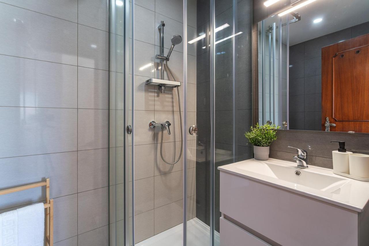 Hostwise - Spacious & Sunny Flat - Loulé Buitenkant foto