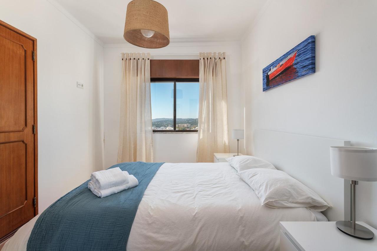 Hostwise - Spacious & Sunny Flat - Loulé Buitenkant foto